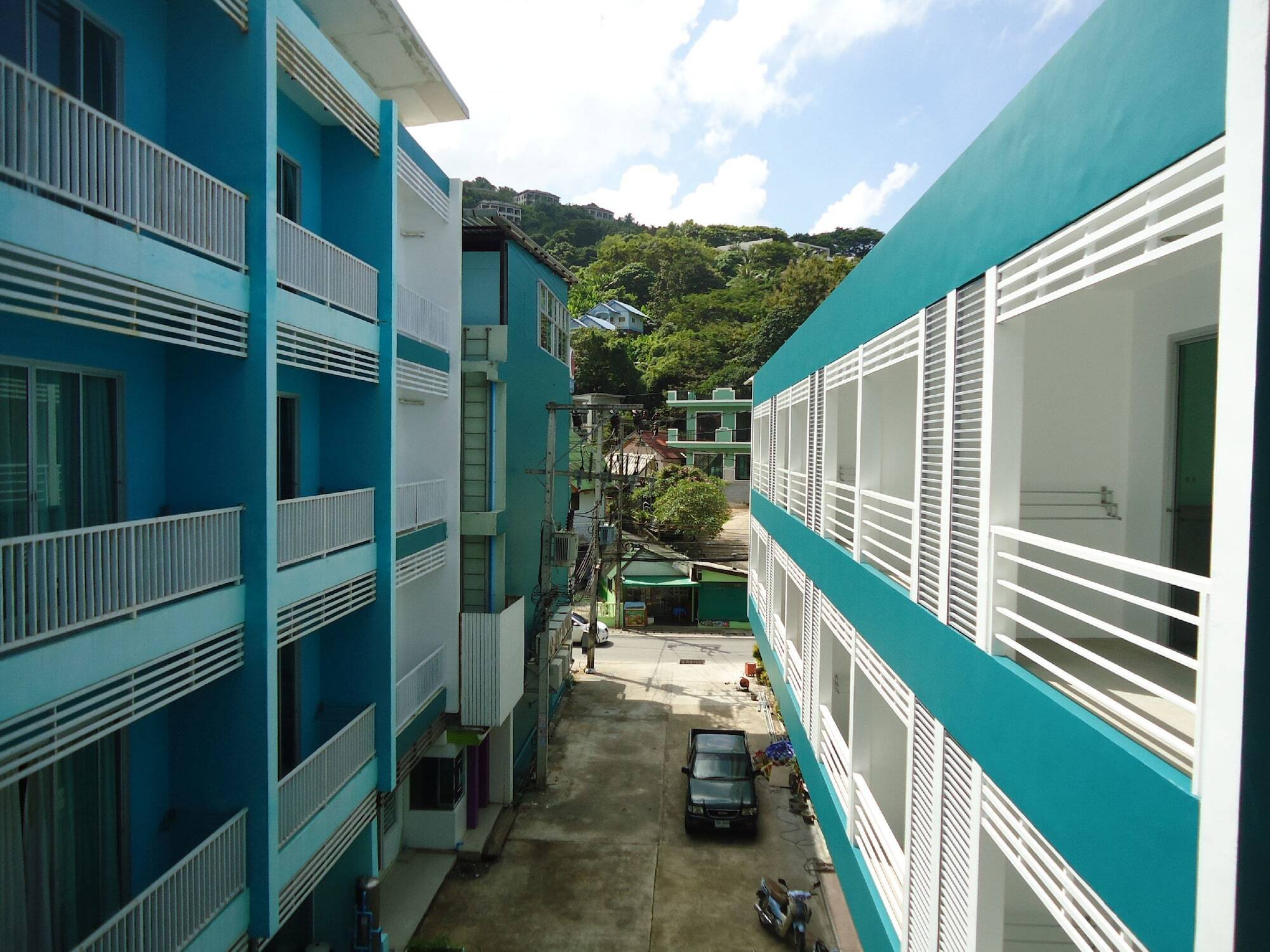Puding Holiday World 卡塔海滩 外观 照片