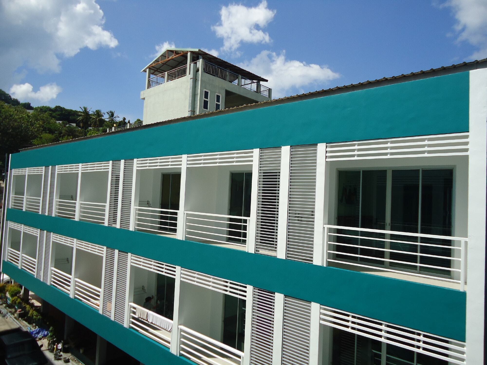 Puding Holiday World 卡塔海滩 外观 照片